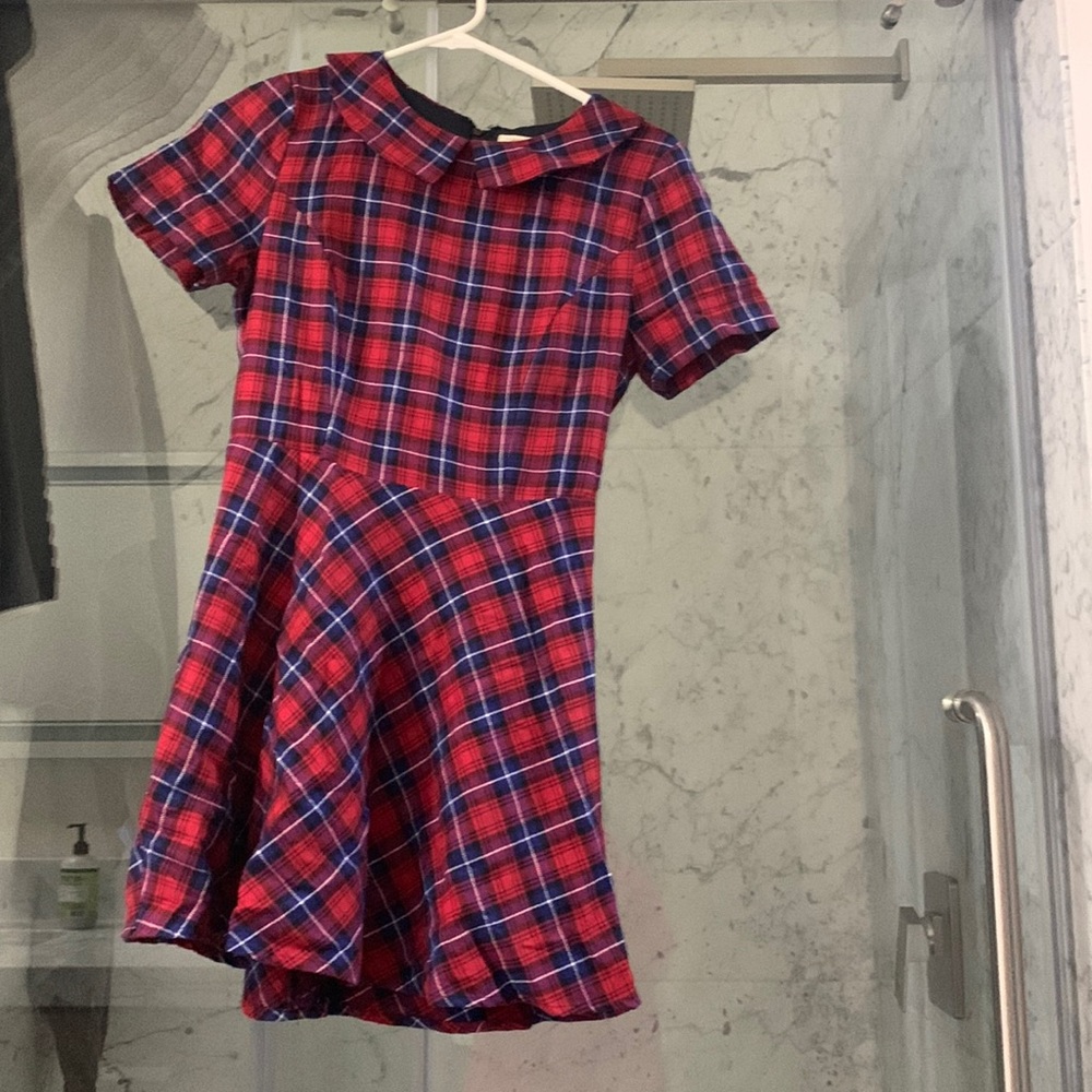 Peterman collar dress